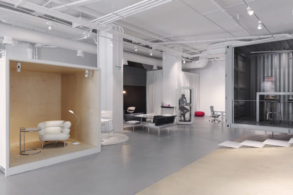SHOWROOM OF WORKSPACE |Source: DA Architects