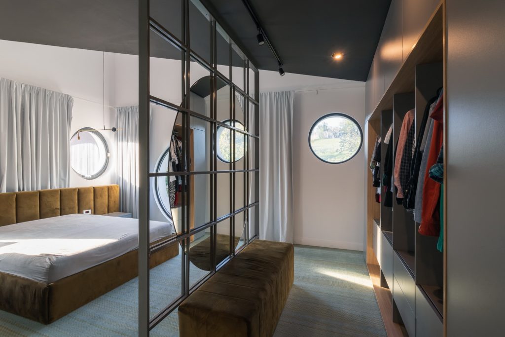 Format 4 - strada Scolii Design Interior © viewcatchers