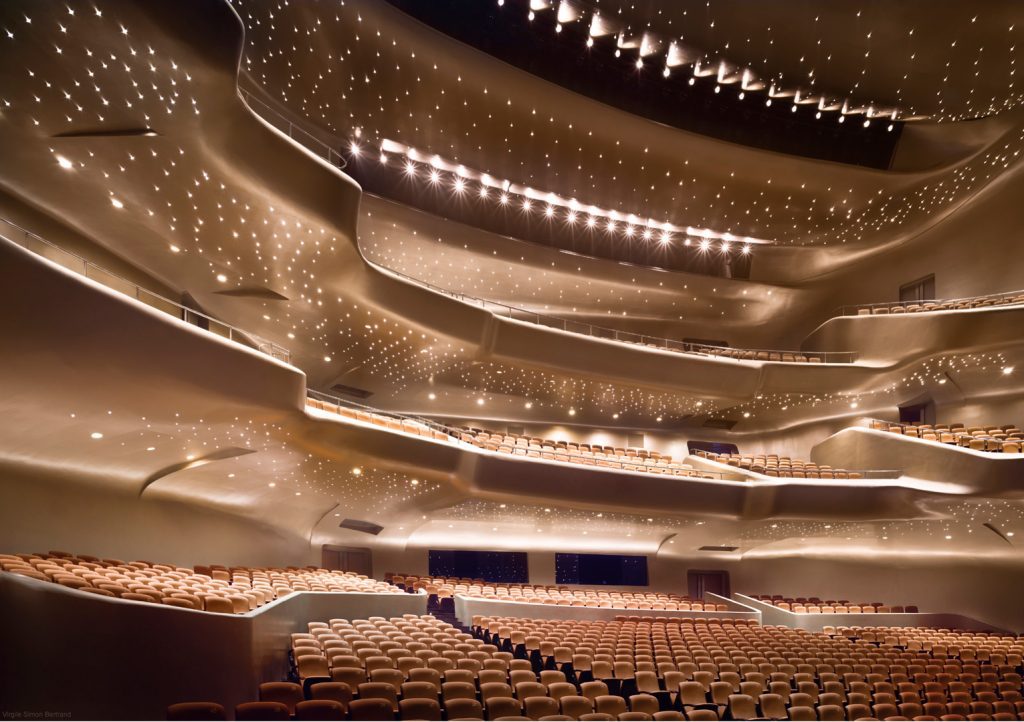 Guangzhou Opera House, ZAHA HADID Architects