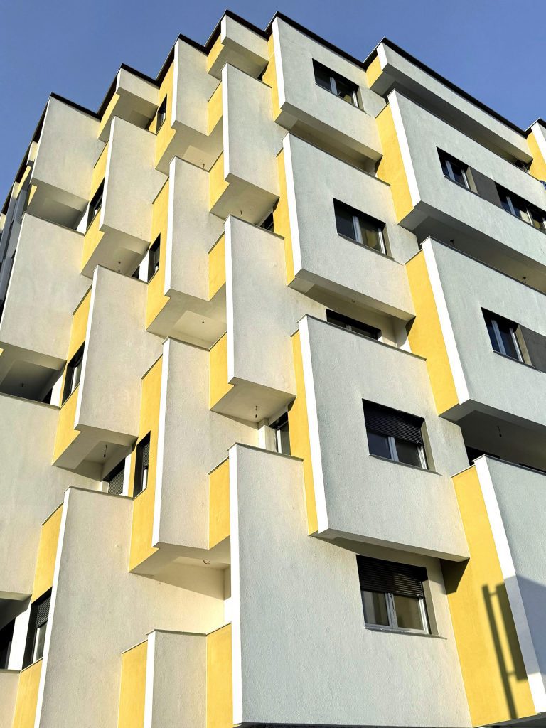 Multilayer building 1